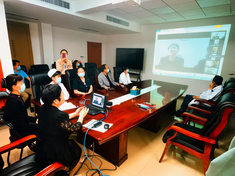  暖心的特别庆生会  