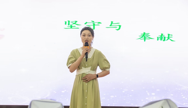 2023年5.12护士节系列活动之“致敬天使 守护健康”主题演讲比赛作品赏析——优秀作品《坚守与奉献》